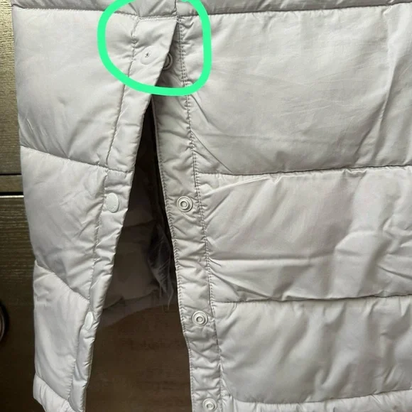 Columbia Women's Pike Lake Long Beige Puffer Vest - Picture 5 of 6